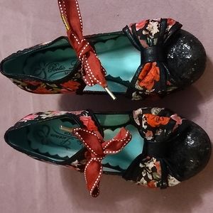 Poetic License Apple Spice Maryjane Heels